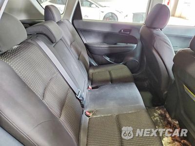 Zdjęcie 10 z 12 samochodu: 2011 HYUNDAI ELANTRA TOURING GLS VIN:KMHDB8AE0BU091010 - miniatura
