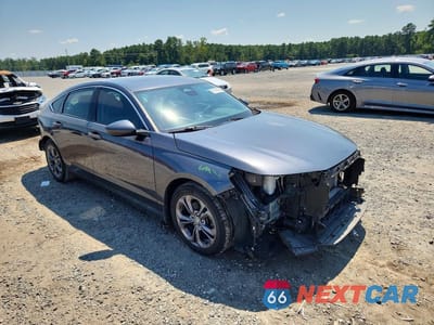 Czwarte zdjęcie samochodu z boku: 2023 HONDA ACCORD EX VIN:1HGCY1F38PA003621 - miniatura
