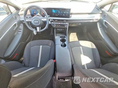 Zdjęcie 8 z 12 samochodu: 2026 HYUNDAI SONATA HYBRID BLUE VIN:KMHL24JJ6TA157712 - miniatura
