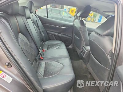 Zdjęcie 10 z 12 samochodu: 2019 TOYOTA CAMRY XLE VIN:4T1B11HK7KU245063 - miniatura