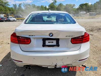 Zdjęcie 6 z 12 samochodu: 2015 BMW 328 XI VIN:WBA3B3C50FJ983732 - miniatura