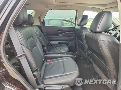 Zdjęcie 10 z 12 samochodu: 2025 NISSAN PATHFINDER SL VIN:5N1DR3CD4SC268781 - miniatura