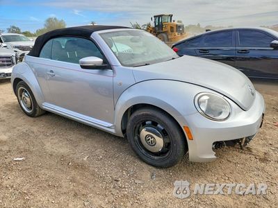 Czwarte zdjęcie samochodu z boku: 2013 VOLKSWAGEN BEETLE VIN:3VW5P7AT2DM813374 - miniatura
