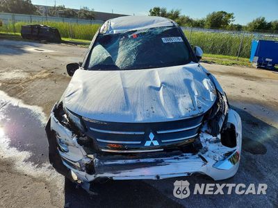 Piąte zdjęcie samochodu w środku: 2025 MITSUBISHI OUTLANDER ES VIN:JA4J3UA89SZ051870 - miniatura