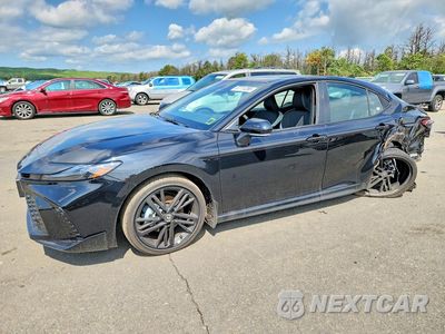 2026 TOYOTA CAMRY NIGHTSHADE 4T1DBADK9TU560525 - główne zdjęcie licytacji z USA - miniatura