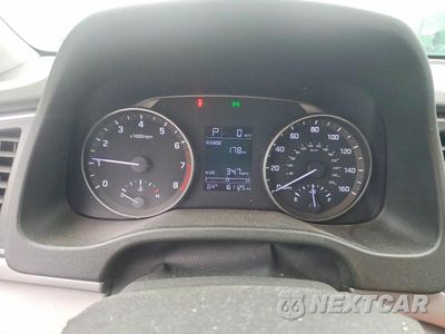 Zdjęcie 9 z 12 samochodu: 2017 HYUNDAI ELANTRA SE VIN:5NPD74LF1HH101292 - miniatura