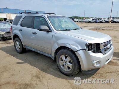 Czwarte zdjęcie samochodu z boku: 2009 FORD ESCAPE XLT VIN:1FMCU03GX9KC57934 - miniatura