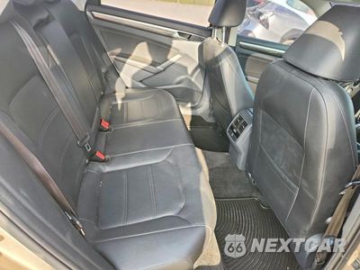 Zdjęcie 10 z 12 samochodu: 2016 VOLKSWAGEN PASSAT SE VIN:1VWBT7A36GC015366 - miniatura