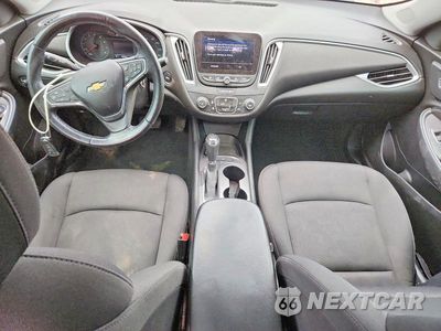 Zdjęcie 8 z 13 samochodu: 2020 CHEVROLET MALIBU RS VIN:1G1ZG5ST9LF022922 - miniatura