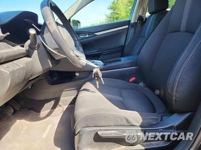 Zdjęcie 7 z 13 samochodu: 2017 HONDA CIVIC LX VIN:19XFC2E51HE002358 - miniatura