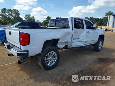 Trzecie zdjęcie samochodu z tyłu: 2018 CHEVROLET SILVERADO K2500 HIGH COUNTRY VIN:1GC1KXEYXJF249636 - miniatura