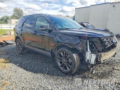 Czwarte zdjęcie samochodu z boku: 2017 FORD EXPLORER XLT VIN:1FM5K8D88HGA19389 - miniatura