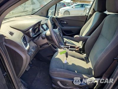 Zdjęcie 7 z 13 samochodu: 2019 CHEVROLET TRAX LS VIN:3GNCJKSB2KL249448 - miniatura