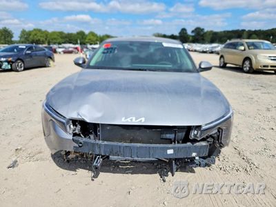 Piąte zdjęcie samochodu w środku: 2025 KIA K4 LXS VIN:3KPFT4DE9SE234940 - miniatura