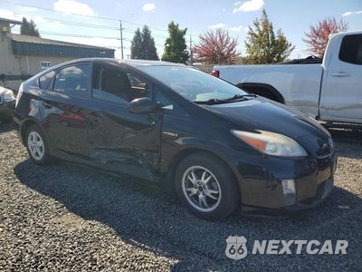 Czwarte zdjęcie samochodu z boku: 2011 TOYOTA PRIUS FOUR VIN:JTDKN3DU5B1449177 - miniatura