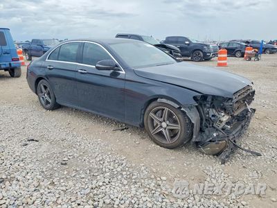 Czwarte zdjęcie samochodu z boku: 2017 MERCEDES-BENZ E 300 VIN:WDDZF4JB9HA008218 - miniatura