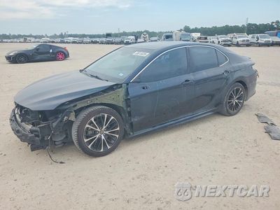 2018 TOYOTA CAMRY SE 4T1B11HK3JU613463 - główne zdjęcie licytacji z USA - miniatura