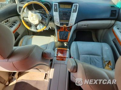 Zdjęcie 15 z 26 samochodu: 2004 LEXUS RX 330 VIN:2T2GA31U84C018879 - miniatura
