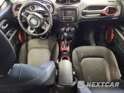 Zdjęcie 8 z 13 samochodu: 2017 JEEP RENEGADE TRAILHAWK VIN:ZACCJBCB6HPE57162 - miniatura