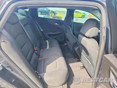Zdjęcie 10 z 12 samochodu: 2017 CHEVROLET MALIBU LS VIN:1G1ZB5ST3HF127235 - miniatura