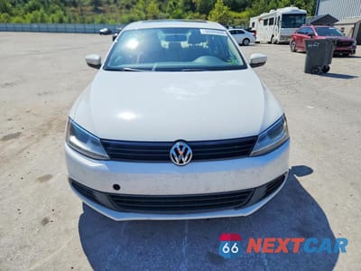 Piąte zdjęcie samochodu w środku: 2012 VOLKSWAGEN JETTA SE VIN:3VWDP7AJ7CM424383 - miniatura