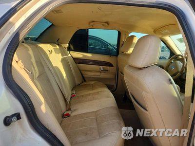 Zdjęcie 10 z 12 samochodu: 2007 MERCURY GRAND MARQUIS LS VIN:2MEHM75V17X602713 - miniatura