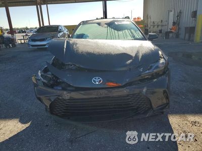 Piąte zdjęcie samochodu w środku: 2025 TOYOTA CAMRY LE VIN:4T1DAACKXSU527794 - miniatura