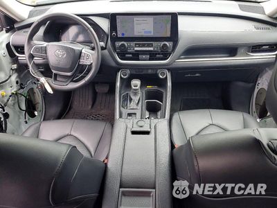 Zdjęcie 8 z 14 samochodu: 2025 TOYOTA GRAND HIGHLANDER HYBRID XLE VIN:5TDACAB50SS031968 - miniatura