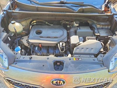Zdjęcie 12 z 13 samochodu: 2017 KIA SPORTAGE EX VIN:KNDPNCAC8H7105172 - miniatura