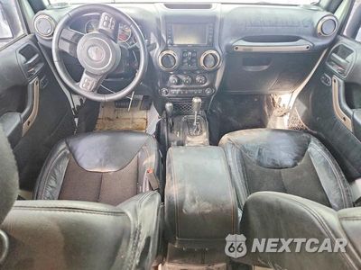 Zdjęcie 8 z 12 samochodu: 2016 JEEP WRANGLER UNLIMITED SAHARA VIN:1C4BJWEG2GL245129 - miniatura