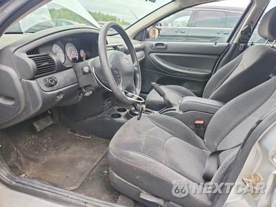 Zdjęcie 7 z 13 samochodu: 2005 DODGE STRATUS SXT VIN:1B3EL46X25N536615 - miniatura