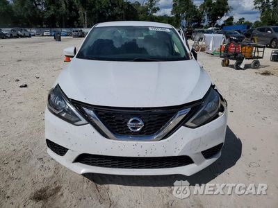 Piąte zdjęcie samochodu w środku: 2017 NISSAN SENTRA S VIN:3N1AB7AP6HY275041 - miniatura