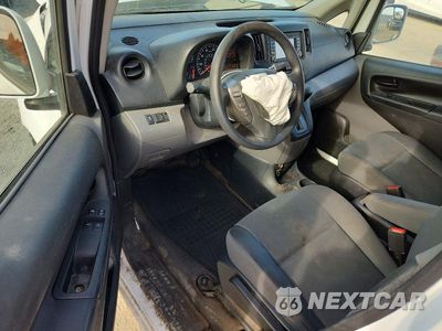 Zdjęcie 8 z 14 samochodu: 2019 NISSAN NV200 SV VIN:3N6CM0KN6KK694566 - miniatura
