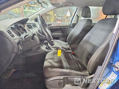 Zdjęcie 7 z 12 samochodu: 2016 VOLKSWAGEN GOLF SPORTWAGEN S VIN:3VWC17AU5GM516895 - miniatura