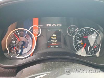Zdjęcie 9 z 12 samochodu: 2024 RAM 2500 TRADESMAN VIN:3C6UR5CLXRG223897 - miniatura