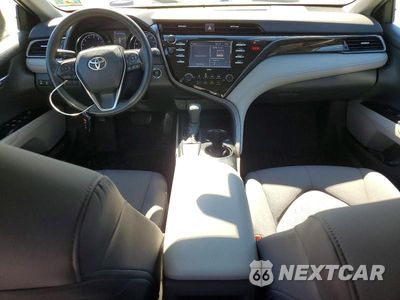 Zdjęcie 8 z 12 samochodu: 2020 TOYOTA CAMRY LE VIN:4T1L11AK8LU323740 - miniatura