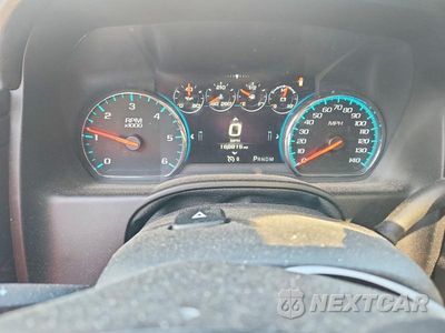 Zdjęcie 9 z 14 samochodu: 2016 CHEVROLET SUBURBAN K1500 LTZ VIN:1GNSKJKC6GR285252 - miniatura