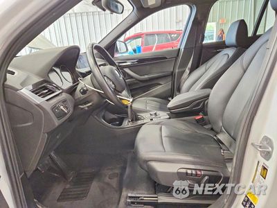 Zdjęcie 7 z 13 samochodu: 2019 BMW X1 XDRIVE28I VIN:WBXHT3C57K5N42577 - miniatura