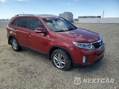 Czwarte zdjęcie samochodu z boku: 2015 KIA SORENTO LX VIN:5XYKT3A60FG645500 - miniatura