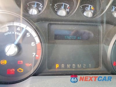 Zdjęcie 9 z 12 samochodu: 2011 FORD F350 SUPER DUTY VIN:1FD8X3G60BEC77050 - miniatura