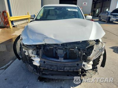 Piąte zdjęcie samochodu w środku: 2018 MAZDA CX-5 TOURING VIN:JM3KFACM7J0465976 - miniatura
