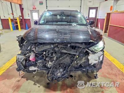 Piąte zdjęcie samochodu w środku: 2023 TOYOTA HIGHLANDER XLE VIN:5TDKDRBHXPS044194 - miniatura