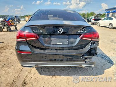 Zdjęcie 6 z 12 samochodu: 2019 MERCEDES-BENZ A 220 4MATIC VIN:WDD3G4FB5KW025054 - miniatura