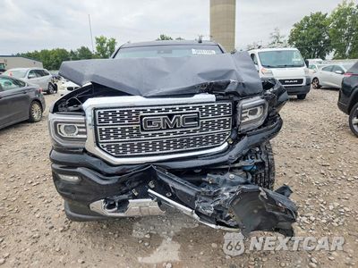 Piąte zdjęcie samochodu w środku: 2017 GMC SIERRA K1500 DENALI VIN:3GTU2PEJ7HG440679 - miniatura