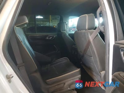 Zdjęcie 10 z 12 samochodu: 2022 CHEVROLET TAHOE K1500 PREMIER VIN:1GNSKSKD7NR155041 - miniatura