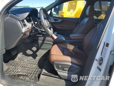 Zdjęcie 7 z 13 samochodu: 2017 AUDI Q7 PREMIUM PLUS VIN:WA1LHAF70HD039010 - miniatura