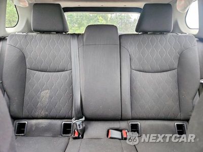 Zdjęcie 10 z 13 samochodu: 2023 TOYOTA COROLLA CROSS LE VIN:7MUCAAAGXPV047450 - miniatura