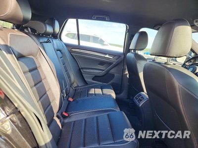 Zdjęcie 19 z 24 samochodu: 2018 VOLKSWAGEN GOLF R VIN:WVWWF7AUXJW198913 - miniatura