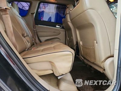 Zdjęcie 11 z 13 samochodu: 2015 JEEP GRAND CHEROKEE OVERLAND VIN:1C4RJFCT1FC618562 - miniatura
