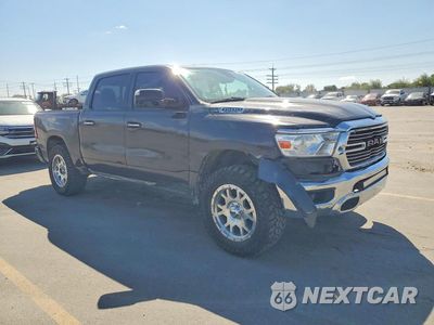 Czwarte zdjęcie samochodu z boku: 2019 RAM 1500 BIG HORN/LONE STAR VIN:1C6SRFFT0KN589728 - miniatura
